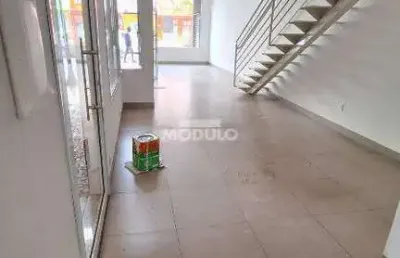 Ponto comercial para alugar na Avenida Floriano Peixoto, --, Centro, Uberlândia