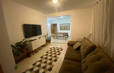 Apartamento com 3 quartos à venda na Avenida Alexandre Ribeiro Guimarães, --, Saraiva, Uberlândia