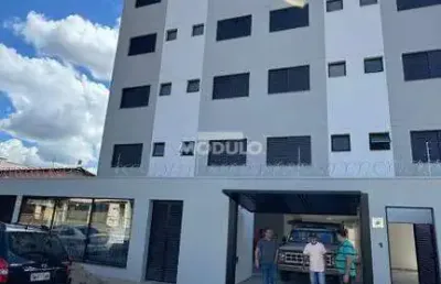 Apartamento com 2 quartos e suite no daniel fonseca