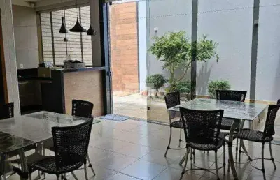 Casa residencial à venda, 3 quartos, 1 suíte, 2 vagas, presidente roosevelt - uberlândia/mg