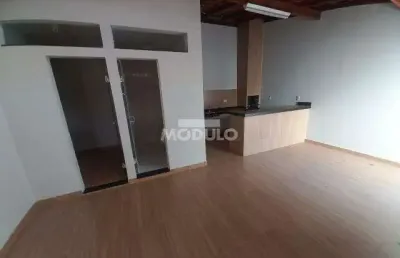 Casa residencial à venda, 3 quartos, 2 vagas, terra nova - uberlândia/mg