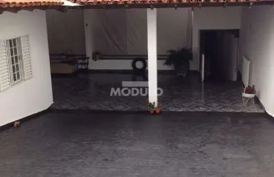 Casa residencial à venda, 3 quartos, 1 suíte, 4 vagas, martins - uberlândia/mg