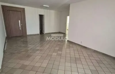 Apartamento residencial para locação no bairro nossa senhora aparecida com 3 quartos