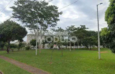 Terreno à venda na Rua Francisco Candido Xavier, --, Alto Umuarama, Uberlândia