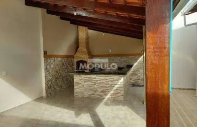 Casa residencial à venda, 3 quartos, 1 suíte, 2 vagas, cidade jardim - uberlândia/mg