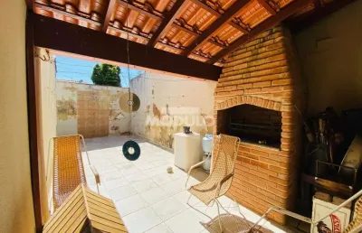 Casa residencial à venda, 4 quartos, 1 suíte, 2 vagas, tubalina - uberlândia/mg