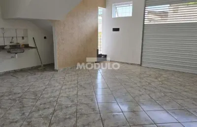 Apartamento residncial para locação bairro custodio pereira com 3 quartos