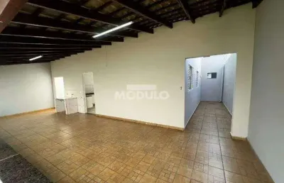 Casa residencial à venda, 3 quartos, 1 suíte, 3 vagas, jardim brasília - uberlândia/mg