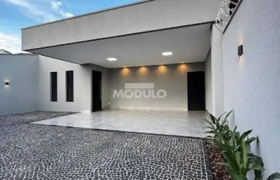 Casa residencial à venda, 3 quartos, 1 suíte, 4 vagas, granada - uberlândia/mg