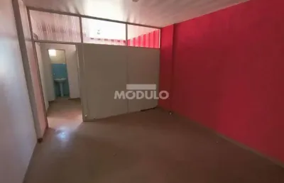 Sala comercial para alugar na Rua Cruzeiro dos Peixotos, --, Centro, Uberlândia