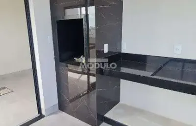 Apartamento à venda, 3 quartos, 1 suíte, 2 vagas, santa mônica - uberlândia/mg
