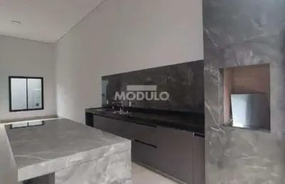Casa alto umuarama - 3 quartos, closet, opção de piscina ou spa.