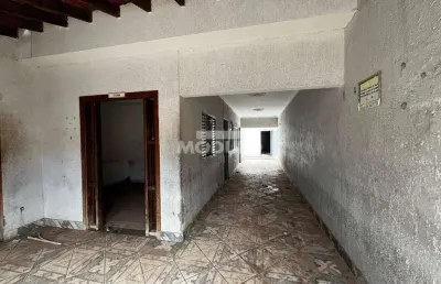 Casa residencial à venda, 3 quartos, 2 vagas, laranjeiras - uberlândia/mg