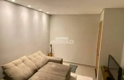 Apartamento à venda, 2 quartos, 1 suíte, 1 vaga, residencial lago azul - uberlândia/mg