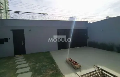 Casa residencial para locação, bairro tubalina cim 3 quartos