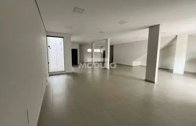 Prédio à venda, 3 quartos, 1 suíte, 2 vagas, nova uberlandia - uberlândia/mg