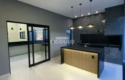 Casa residencial à venda, 3 quartos, 2 suítes, 3 vagas, praça alto umuarama - uberlândia/mg