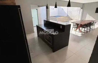 Casa no bairro são jorge, 4 quartos, 2 suites, espaço gourmt