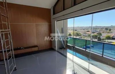 Cobertura com 3 quartos para alugar na Rua Nova Ponte, --, Granada, Uberlândia