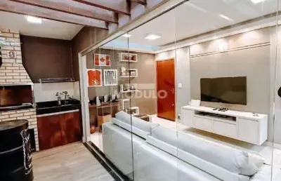 Apartamento com 2 quartos para alugar na Rua João Ângelo Schiavinato, --, Conjunto Segismundo Pereira, Uberlândia
