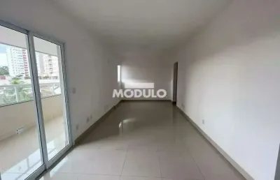 Apartamento residencial para locação bairro tubalina com 3 quartos