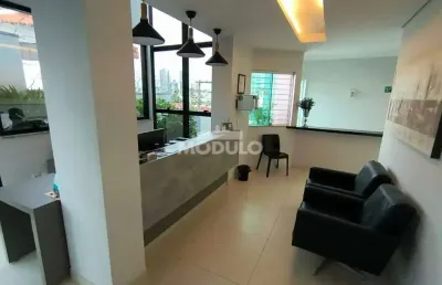 Sala comercial para alugar na Rua Santos Dumont, --, Lidice, Uberlândia