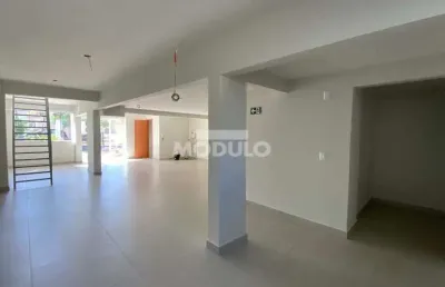 Ponto comercial para alugar na Avenida Espanha, --, Tibery, Uberlândia