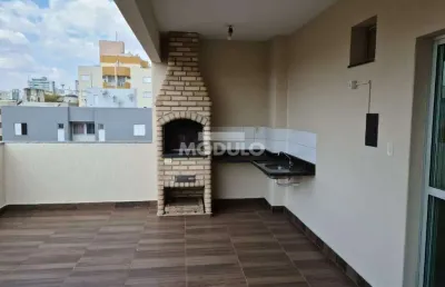 Cobertura duplex à venda, 3 quartos, 1 suíte, 2 vagas, santa mônica - uberlândia/mg