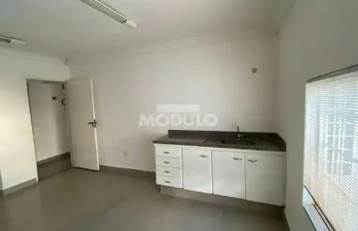 Casa comercial para alugar na Avenida Cesário Alvim, --, Centro, Uberlândia