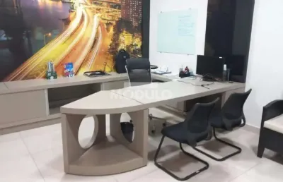 Casa comercial para locação no bairro vigilato pereira
