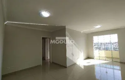 Apartamento residencial para locação, bairro brasil com 3 quartos