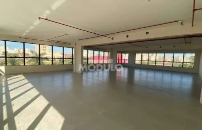 Sala comercial para alugar na Avenida Rondon Pacheco, --, Tabajaras, Uberlândia