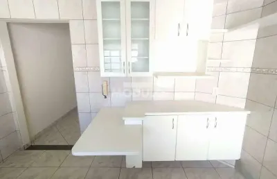 Casa residencial à venda, 3 quartos, 1 suíte, 2 vagas, planalto - uberlândia/mg