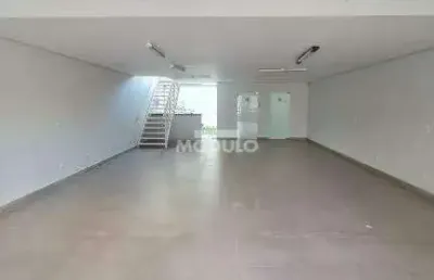 Casa comercial à venda, 2 vagas, centro - uberlândia/mg