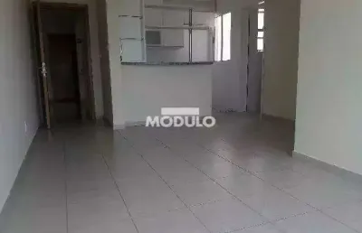 Apartamento com 3 quartos à venda na Avenida Teófilo Alves, --, Vigilato Pereira, Uberlândia