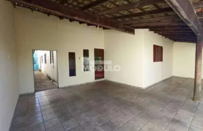 Casa residencial disponível para locação no jardim das palmeiras