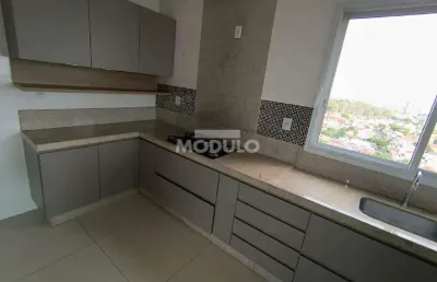 Cobertura com 4 quartos para alugar na Rua Tabajaras, --, Vigilato Pereira, Uberlândia