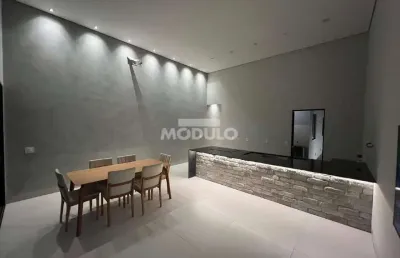 Casa residencial à venda, 3 quartos, 1 suíte, 2 vagas, grand ville - uberlândia/mg