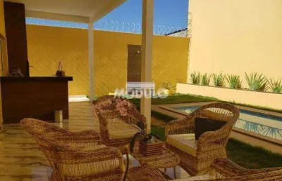 Casa residencial para locação, bairro city uberlândia com 3 suítes