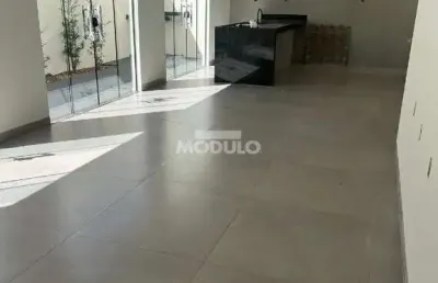 Casa residencial à venda, 3 quartos, 1 suíte, 2 vagas, praça alto umuarama - uberlândia/mg