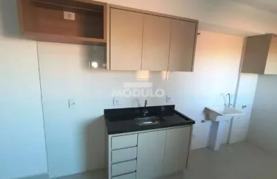 Apartamento com 2 quartos para alugar na Rua Reinaldo Alves Da Rocha, --, Loteamento Portal do Vale II, Uberlândia