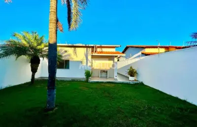 Casa residencial à venda, 3 quartos, 1 suíte, 3 vagas, segismundo pereira - uberlândia/mg