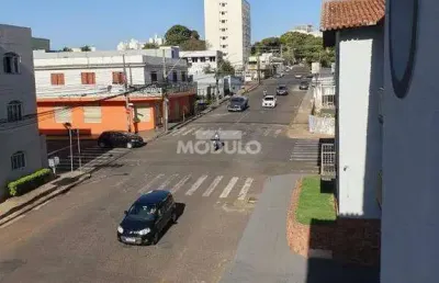 Apartamento à venda na Rua Vitalino Rezende do Carmo, --, Saraiva, Uberlândia
