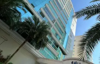 Apartamento com 4 quartos à venda na Rua 137, 68, Centro, Itapema