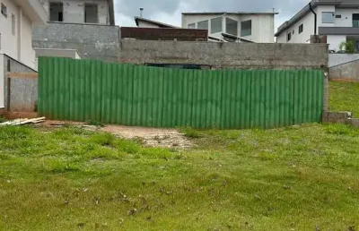 Lote pronto para construir em ótima localização no condomínio ibiaram 2