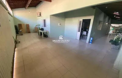 Casa com 4 quartos à venda na quadra saci, saci, teresina por r$ 400.000