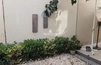 Casa à venda no condomínio barcelona solar residence!