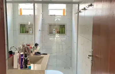 Casa com 4 quartos - 193m² no parque ideal - grande dirceu