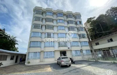 Apartamento semimobiliado 1 dormitório na escola agrícola!