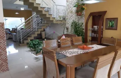 Casa com 4 quartos, 258 m², à venda por r$ 1.100.000- campos do conde iii - tremembé/sp